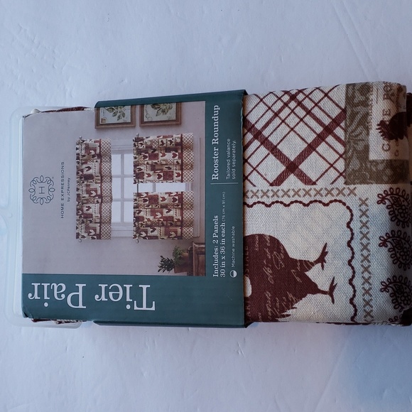 Rooster Roundup Panels - Pair of 2 - NWT - Picture 2 of 4